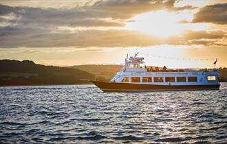 Sundowner cruise on the sound